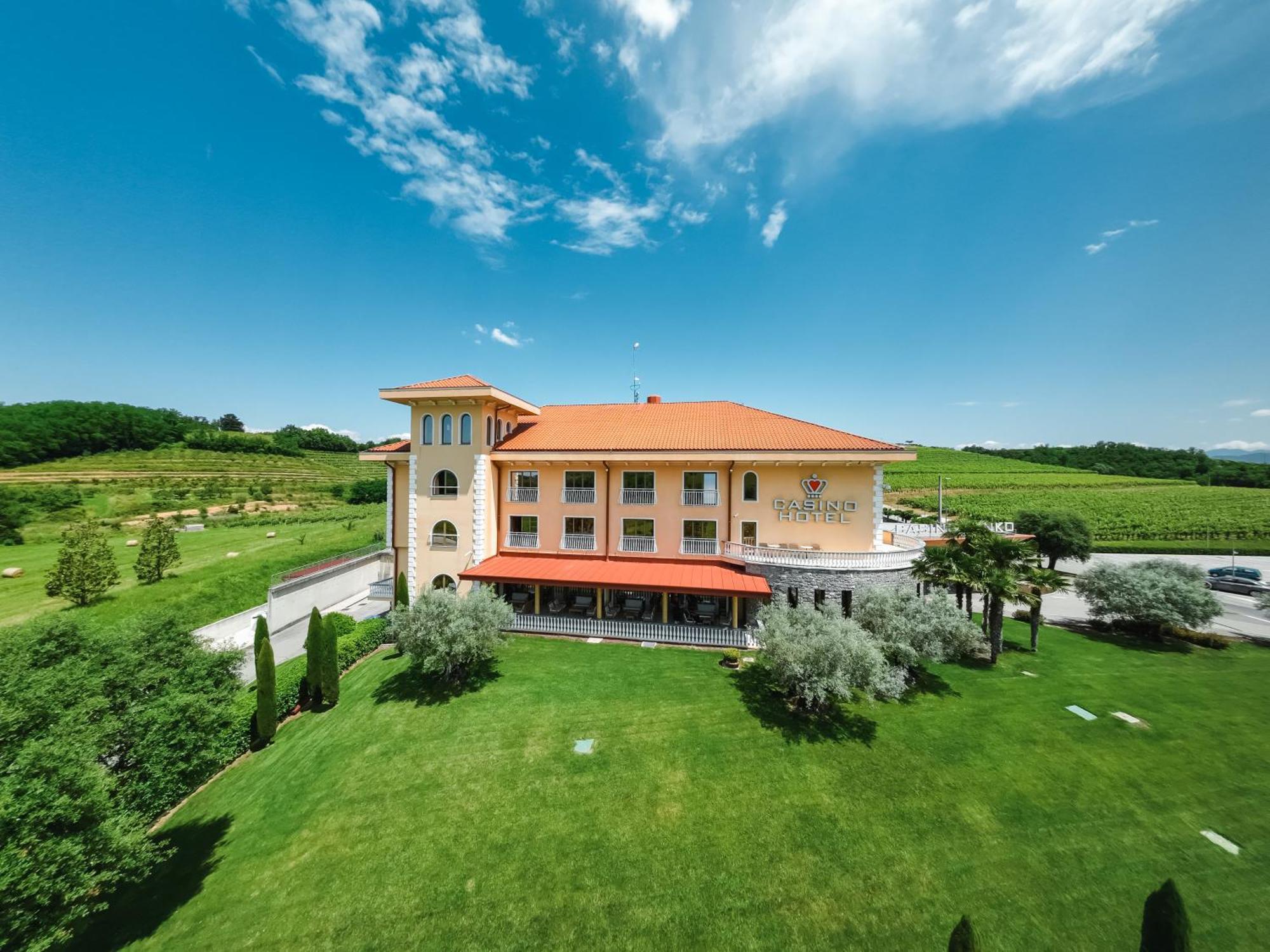 Hotel Venko Dobrovo Zewnętrze zdjęcie
